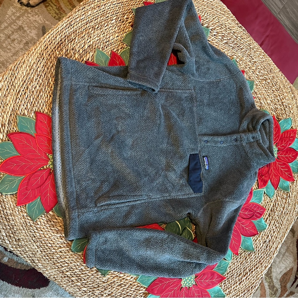 Patagonia Charcoal Fleece Outerwear size medium - Picture 7 of 7